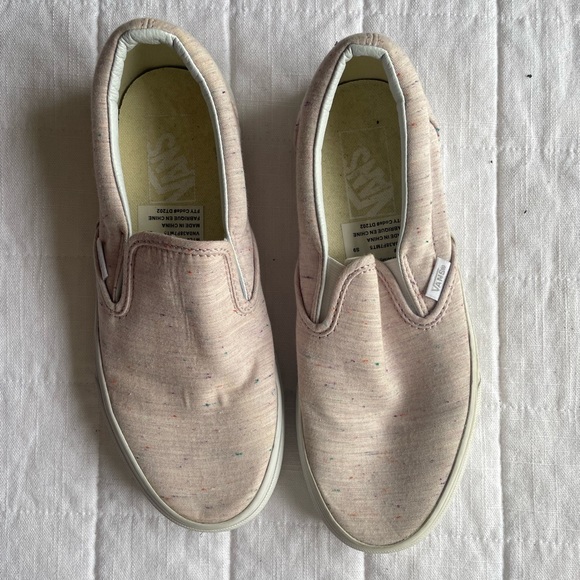 Vans slip on  lightly speckled pink- EUC size 7 - Picture 1 of 2